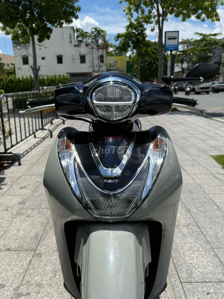 Honda SH Mode 2024 - ảnh 1