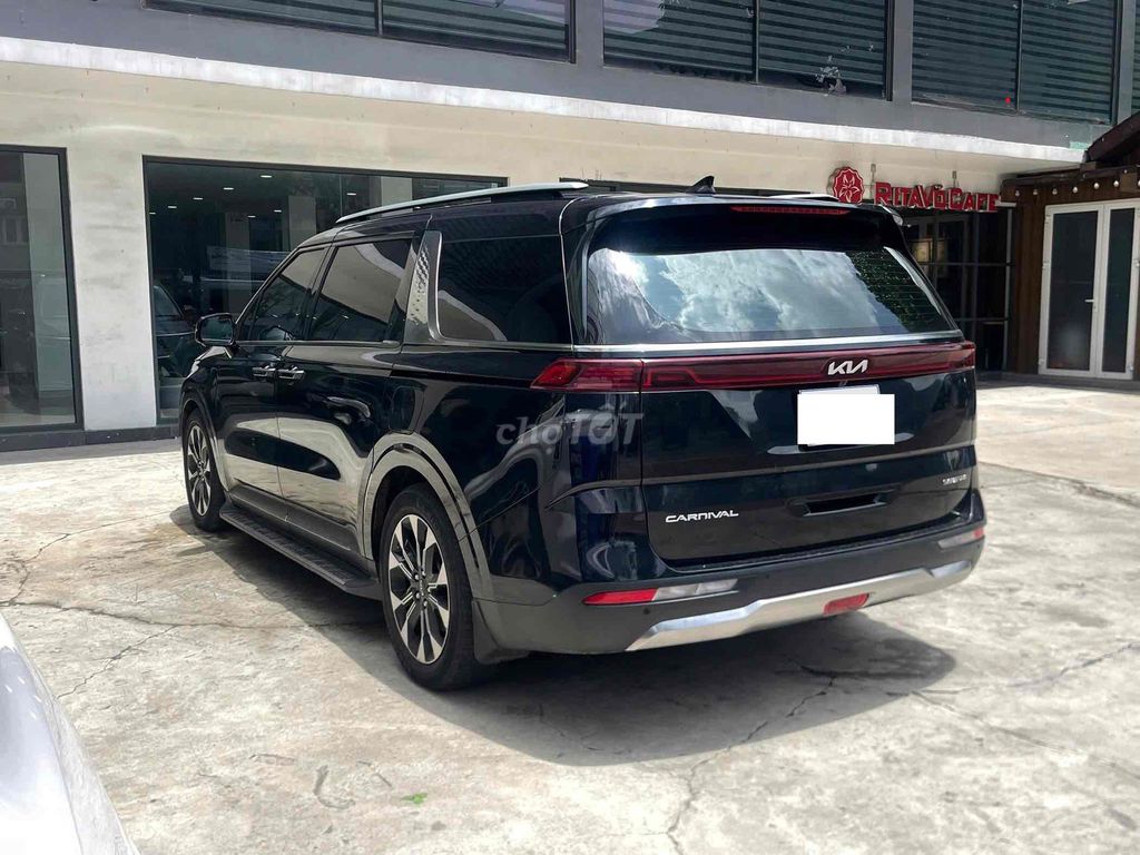 Kia Carnival Signature 2.2D 2022 - ảnh 4