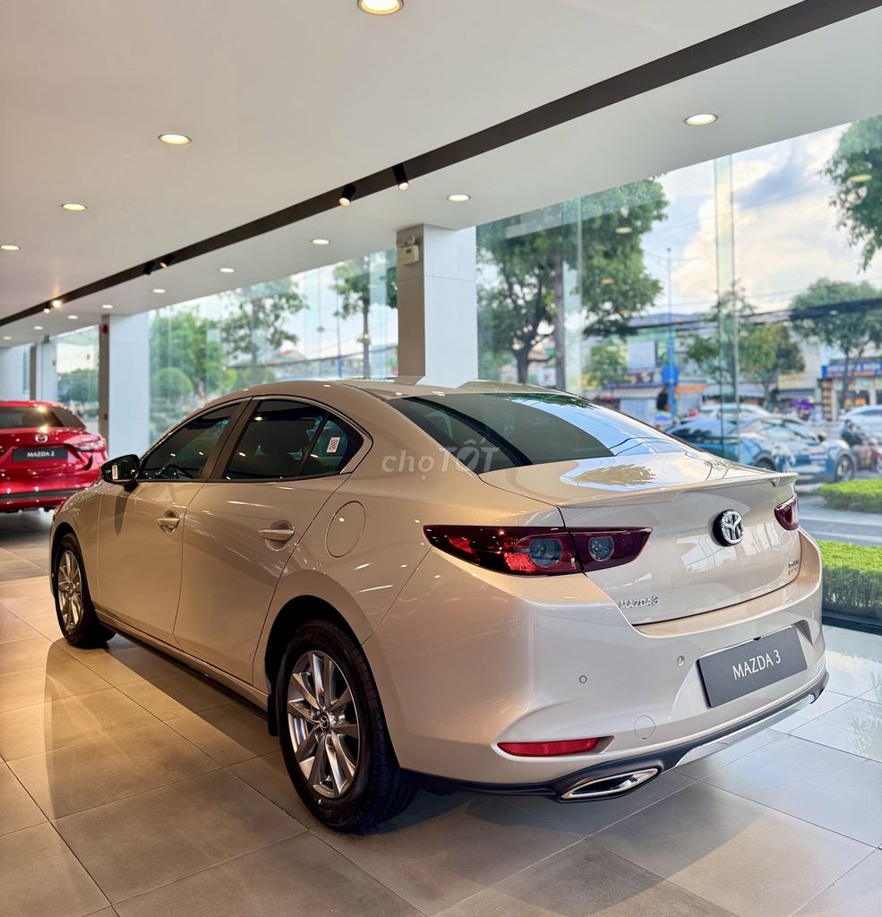 Mazda 3 - ảnh 4