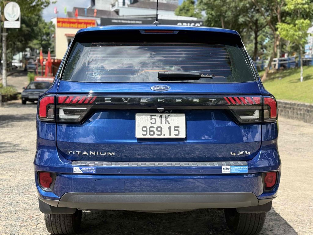 Ford Everest 2022 - ảnh 4