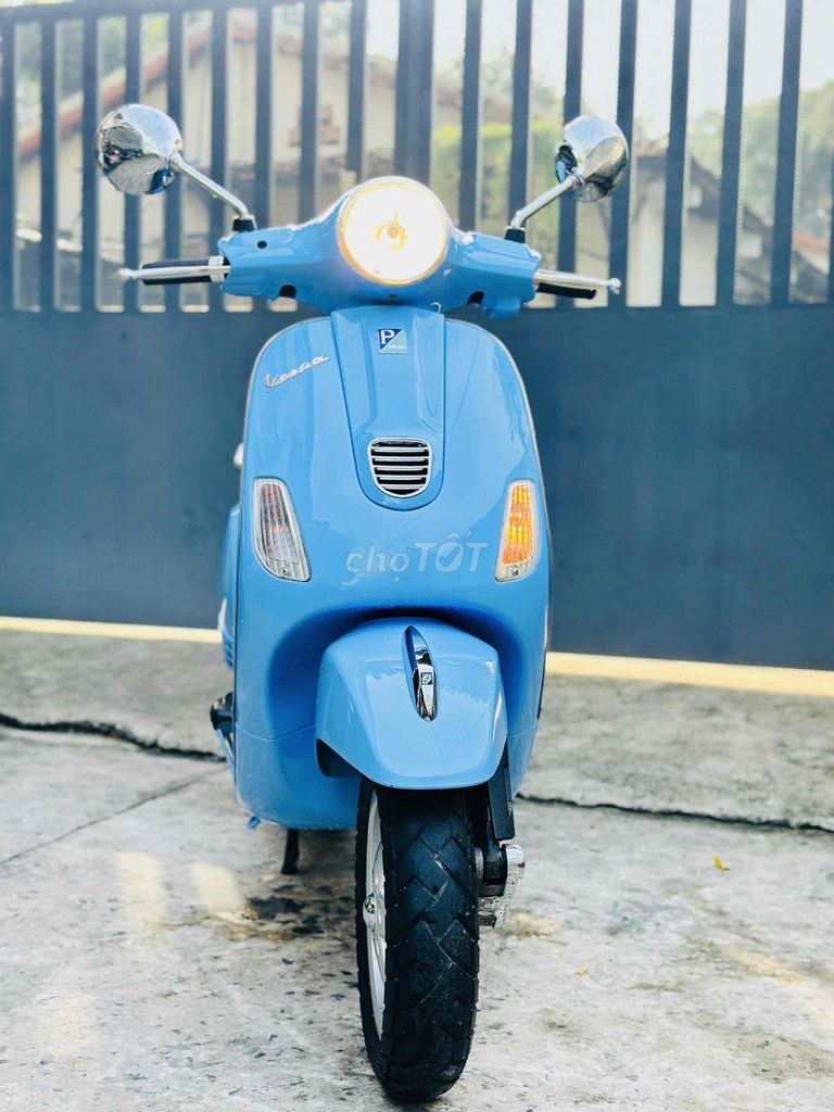Piaggio Vespa 2013 - ảnh 2