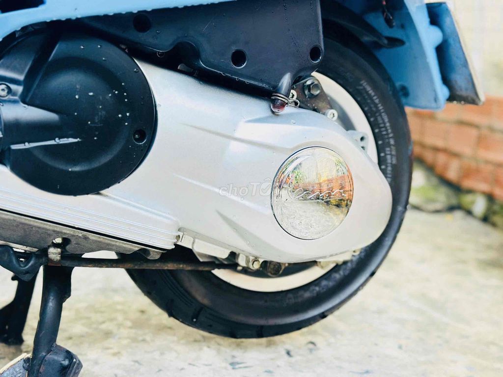 Piaggio Vespa 2013 - ảnh 4