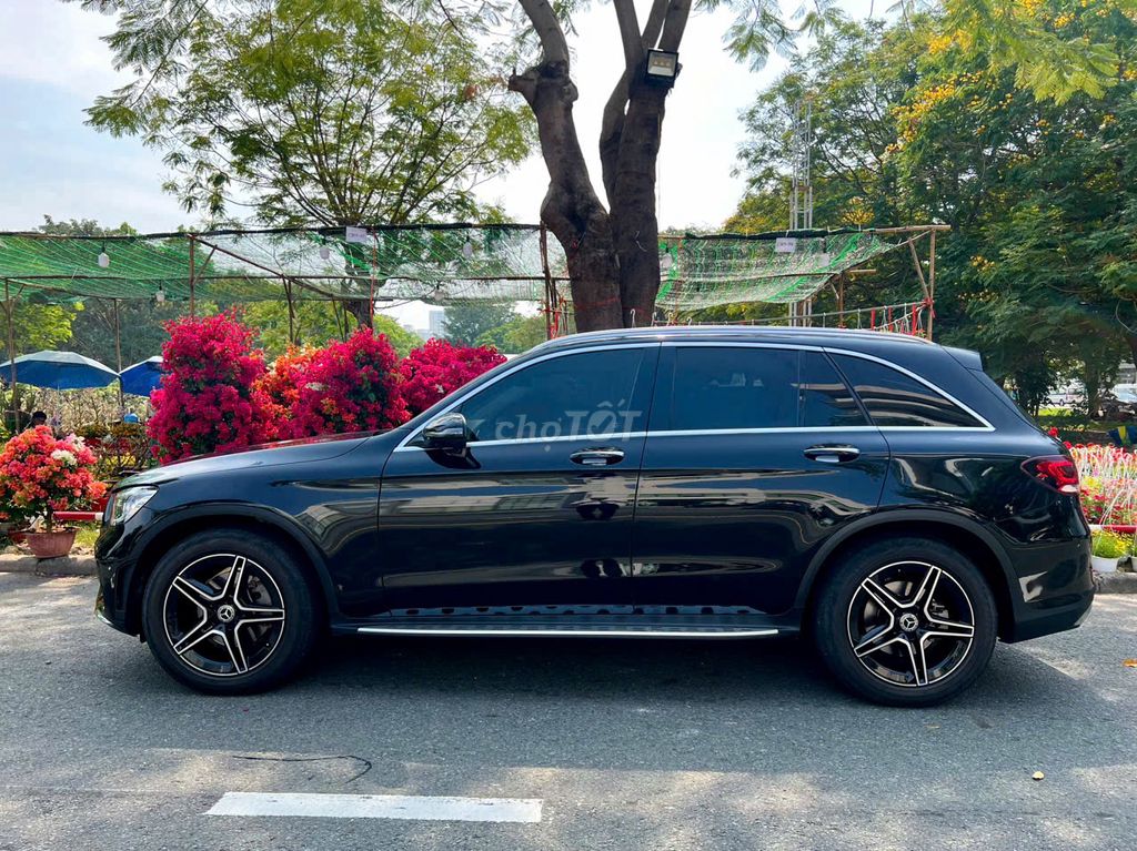 Mercedes-Benz 2021 - ảnh 3