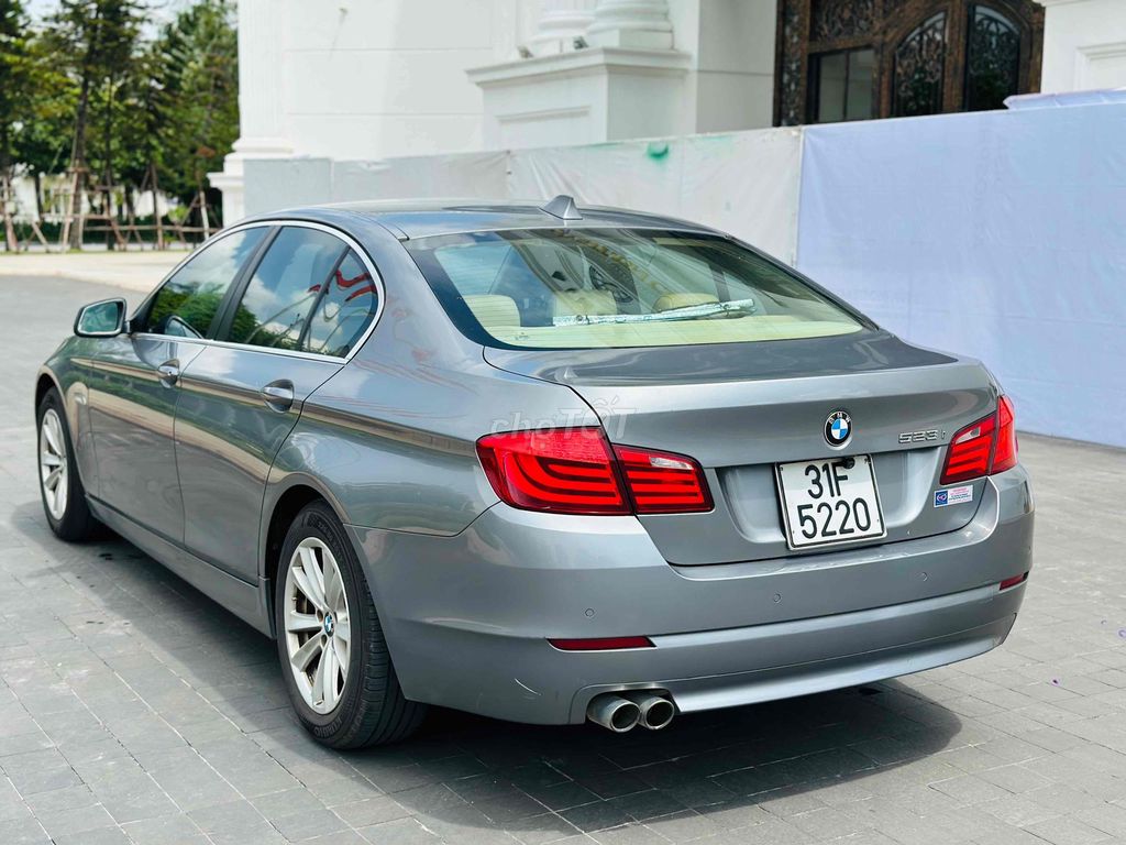 BMW 2010 - ảnh 4