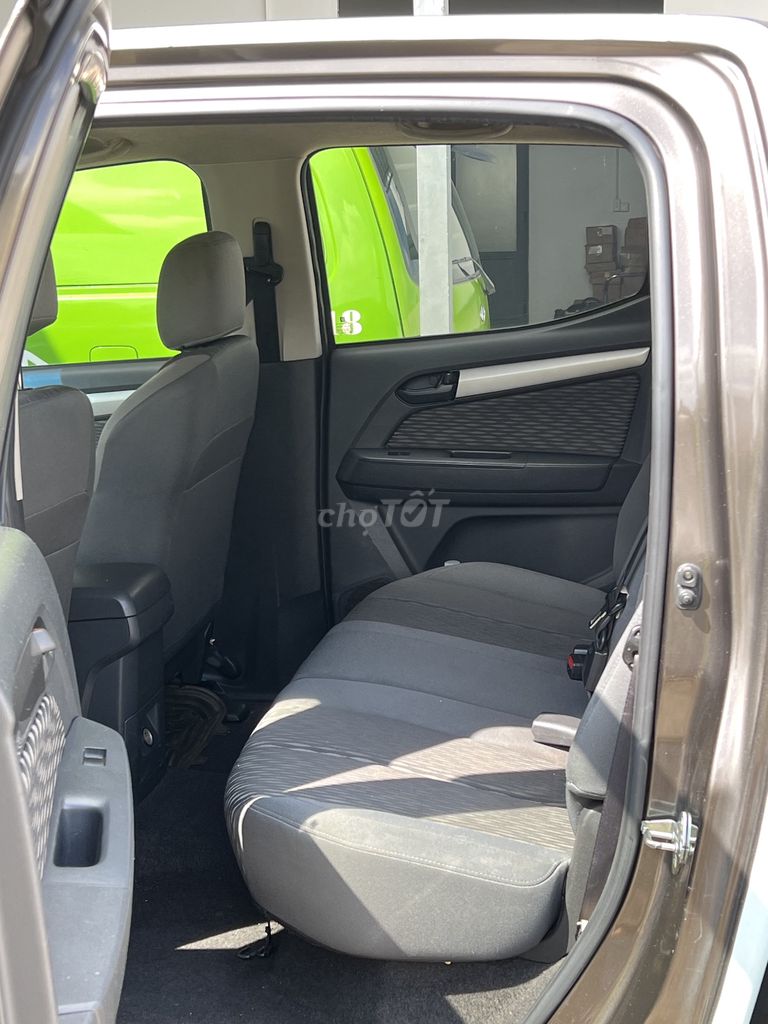 Chevrolet Colorado 2015 - ảnh 1