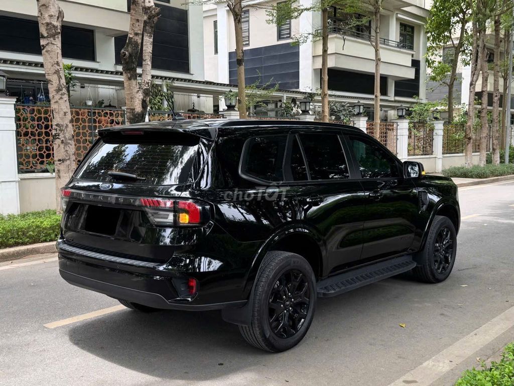 Ford Everest 2024 - ảnh 5