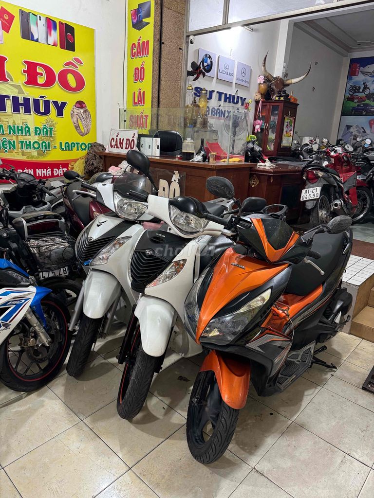 Honda Air Blade 2015 - ảnh 1