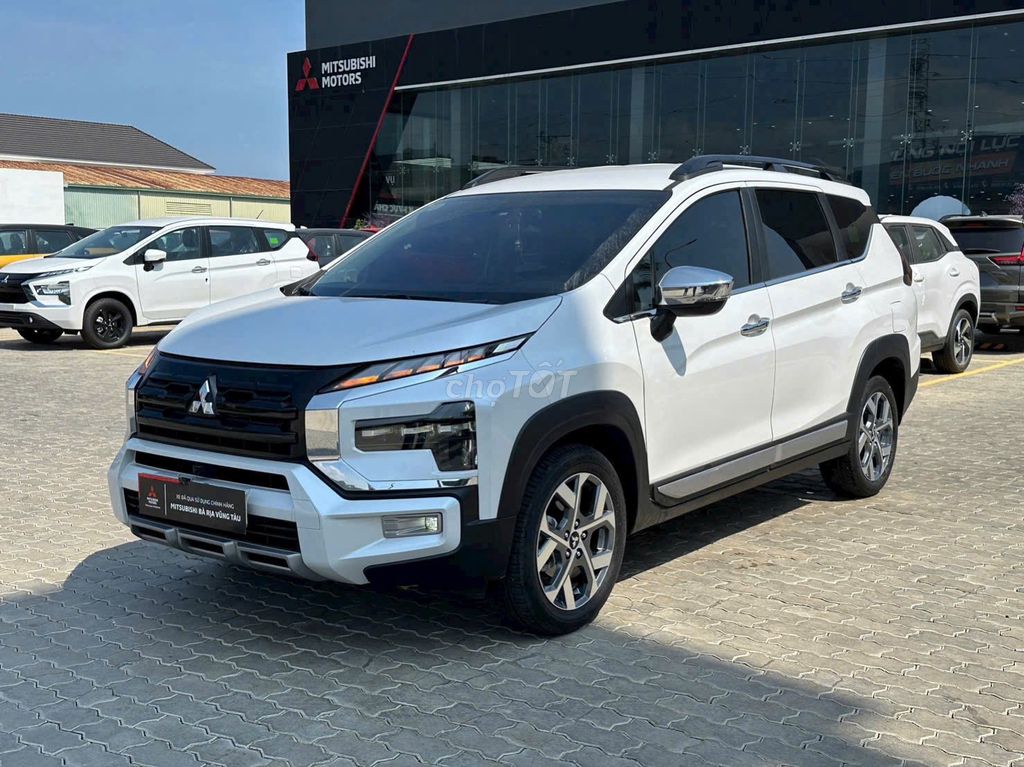 Mitsubishi Xpander Cross 2023 - ảnh 2