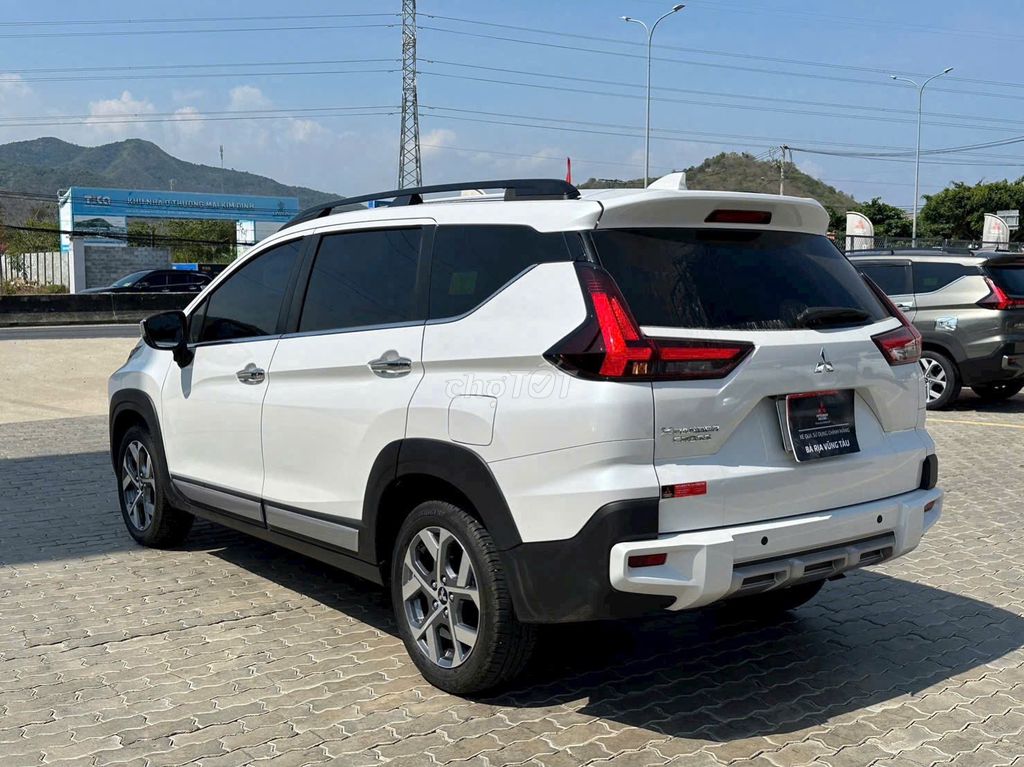 Mitsubishi Xpander Cross 2023 - ảnh 4