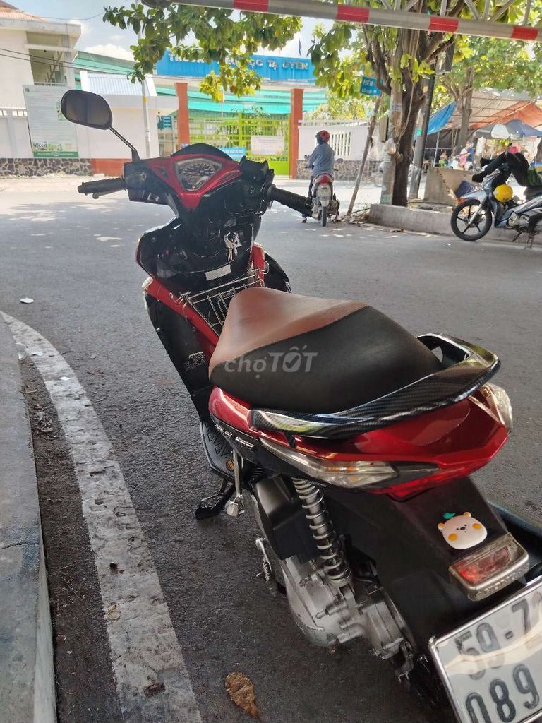 Honda Air Blade 2012 - ảnh 1