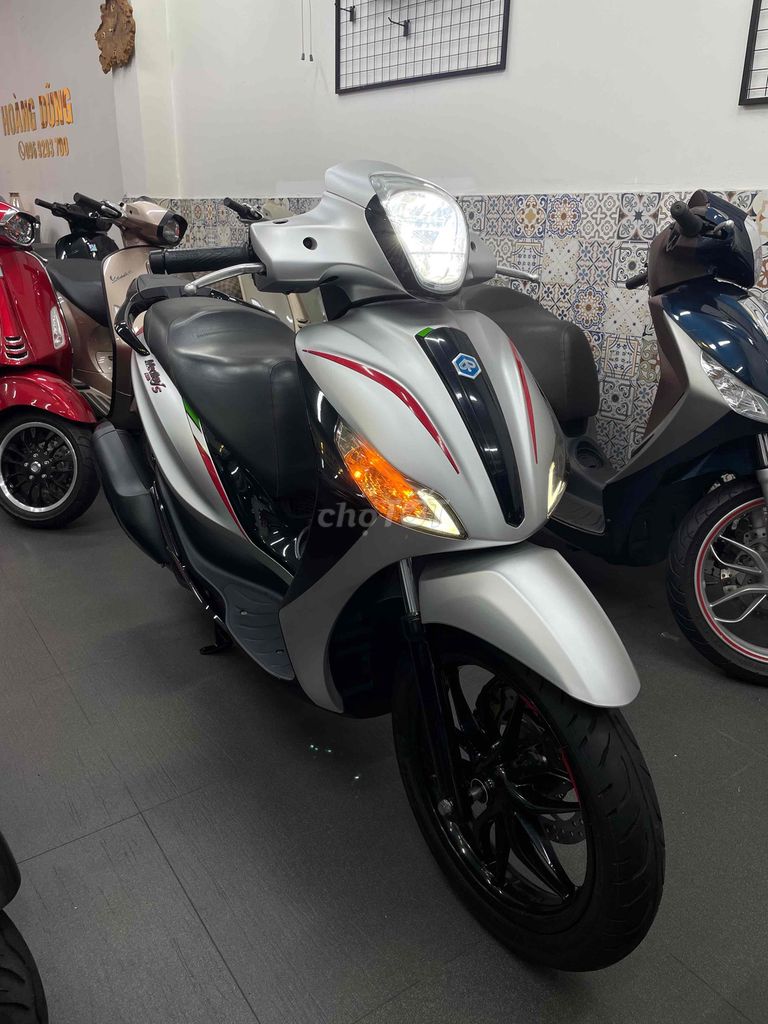 Piaggio Medley 2018 - ảnh 1