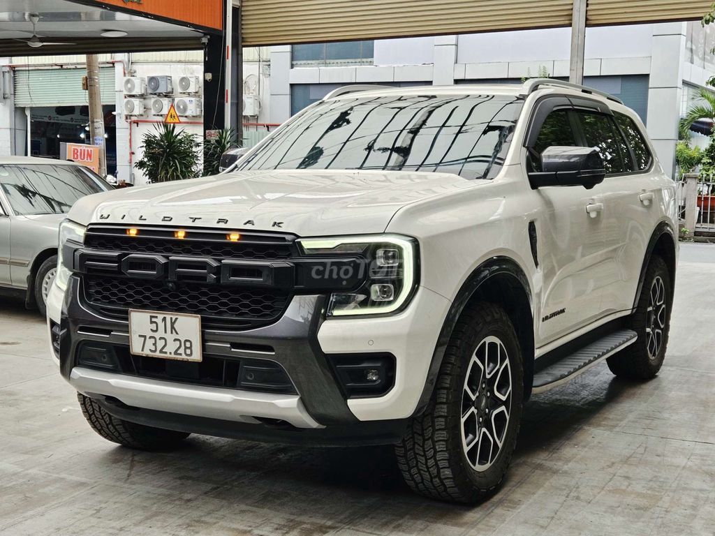 Ford Everest 2023 - ảnh 3