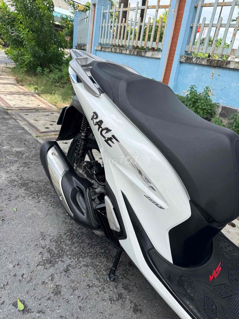 Honda SH 2023 - ảnh 2