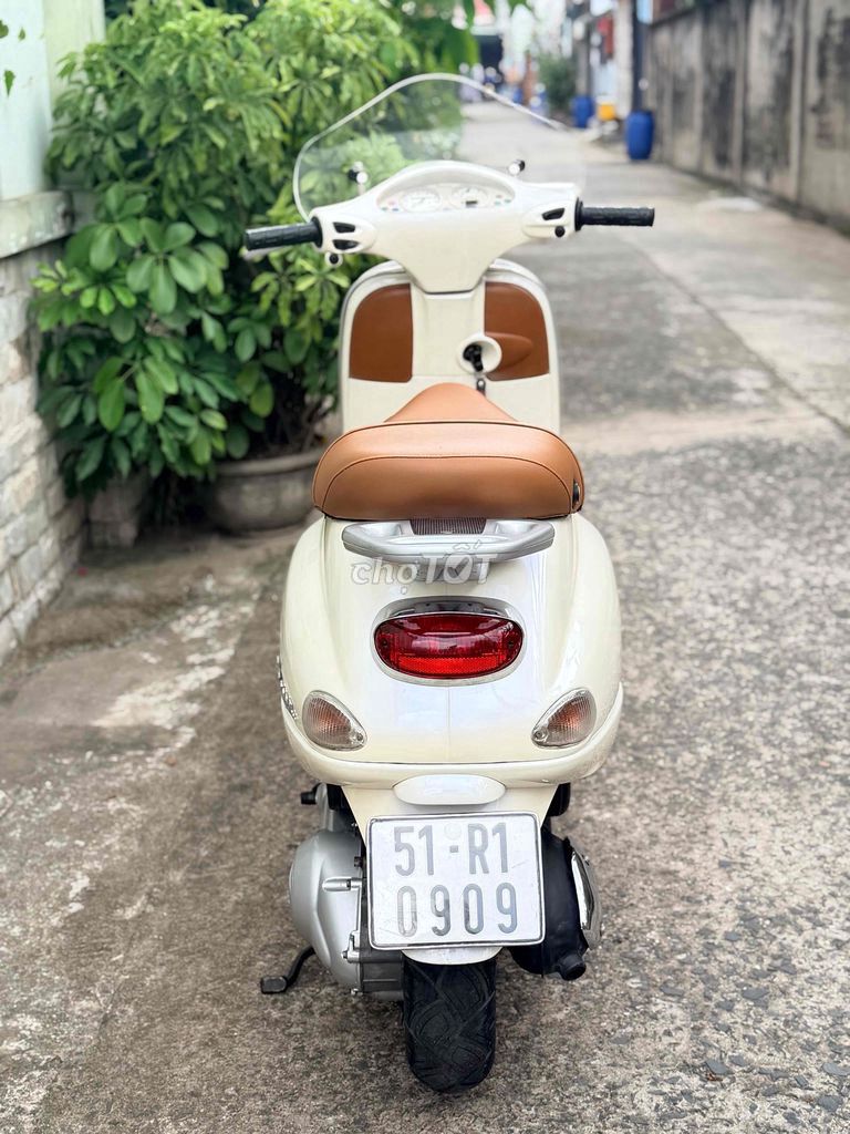 Vespa 2005 - ảnh 1