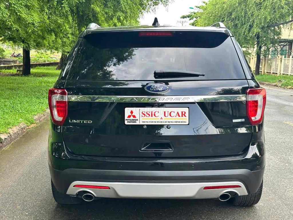 Ford Explorer 2017 - ảnh 2