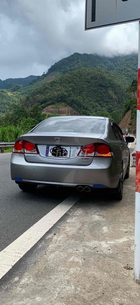 Honda Civic 2009 - ảnh 5
