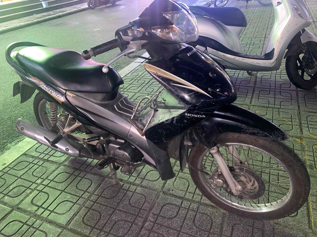 Honda Wave 2010 - ảnh 2