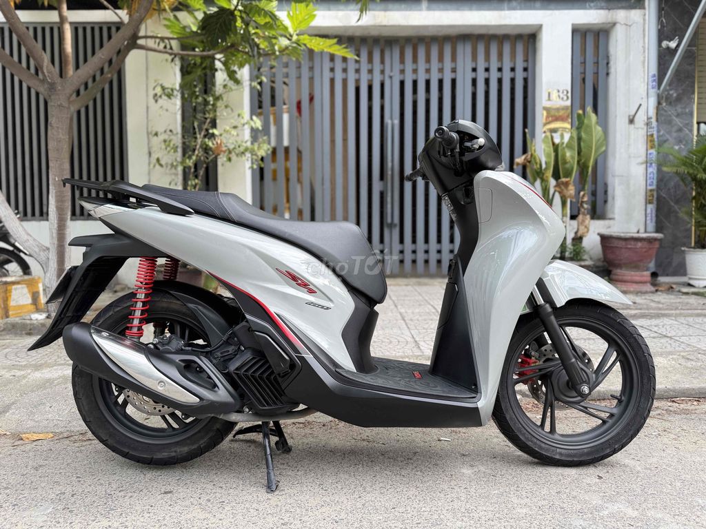 Honda SH 2024 - ảnh 4