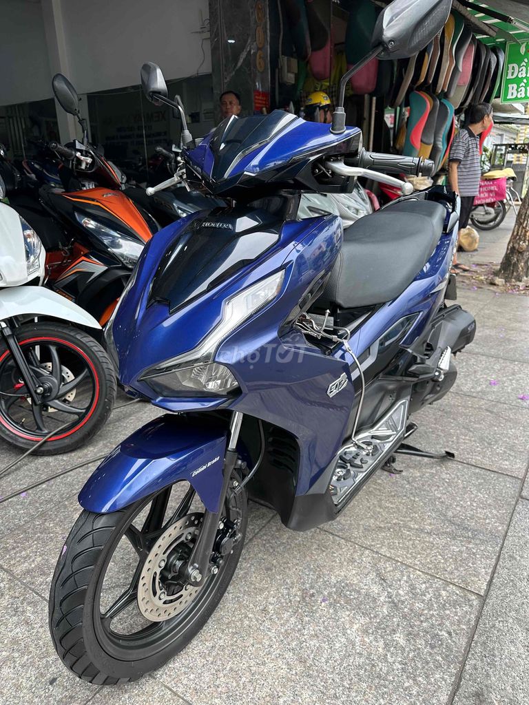 Honda Air Blade 2022 - ảnh 1
