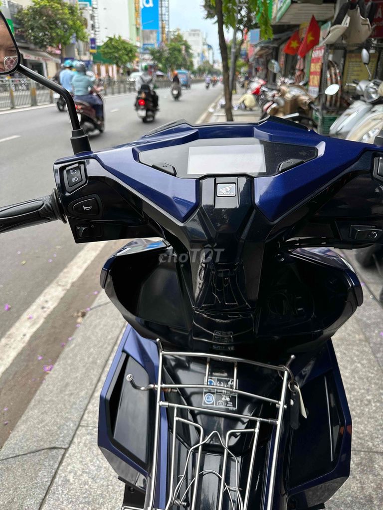 Honda Air Blade 2022 - ảnh 2