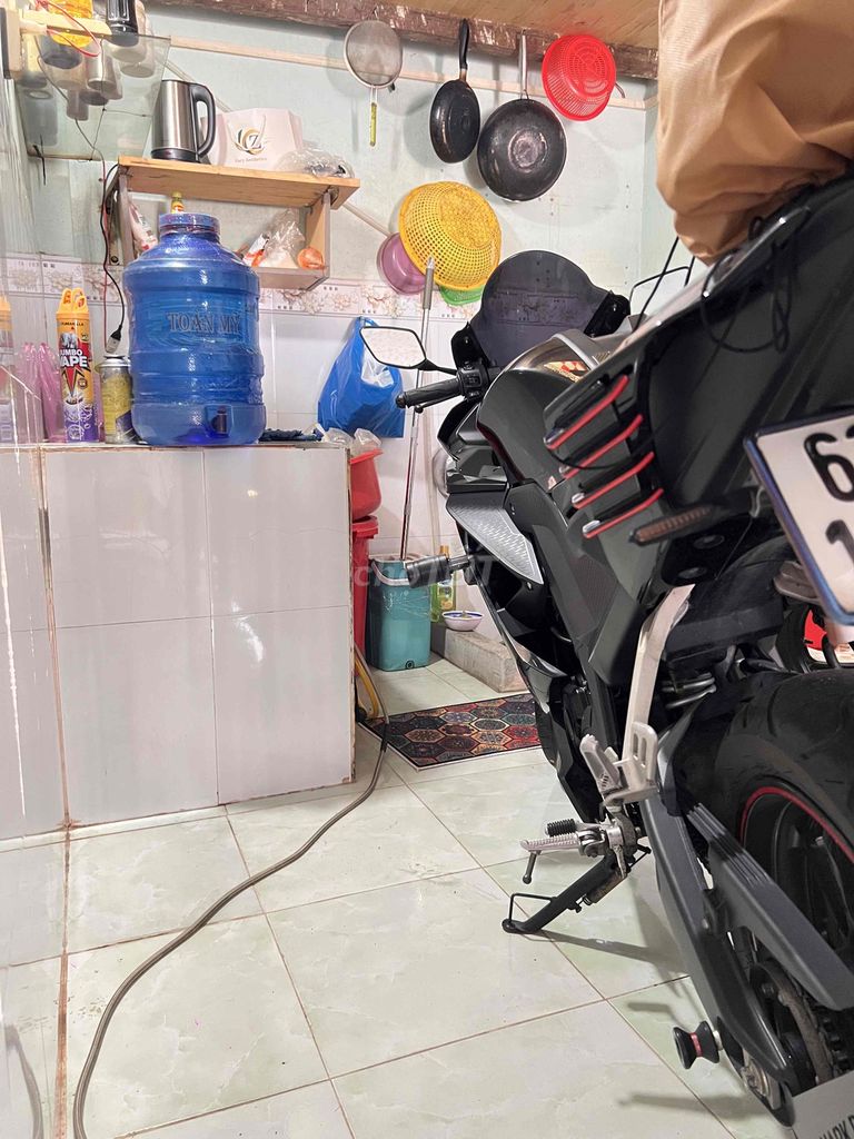 Yamaha R 2018 - ảnh 3