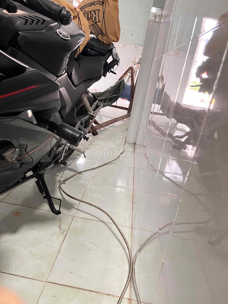 Yamaha R 2018 - ảnh 4