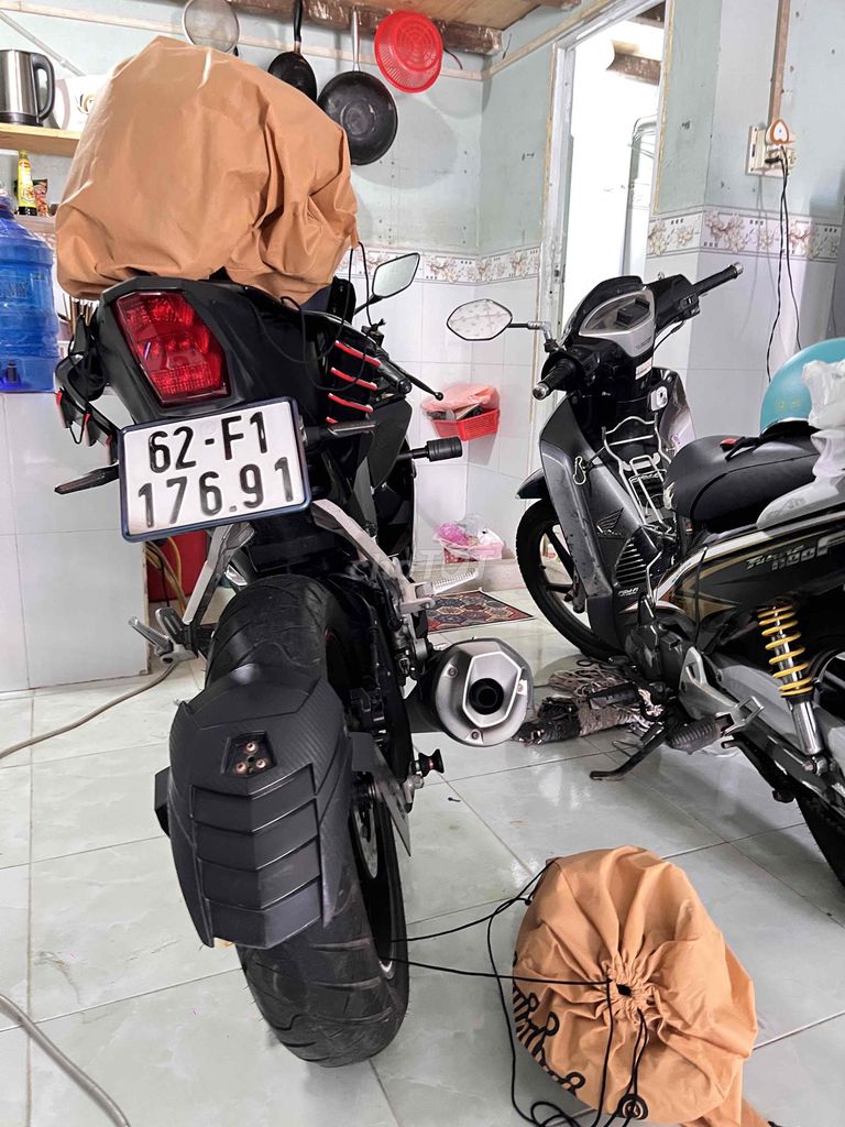 Yamaha R 2018 - ảnh 5