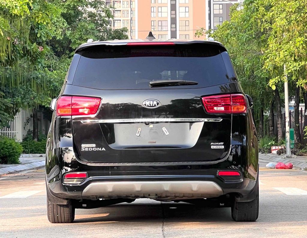 Kia Sedona 2021 - ảnh 4