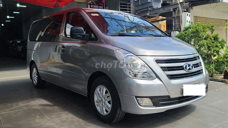 Hyundai Starex 2016 - ảnh 1