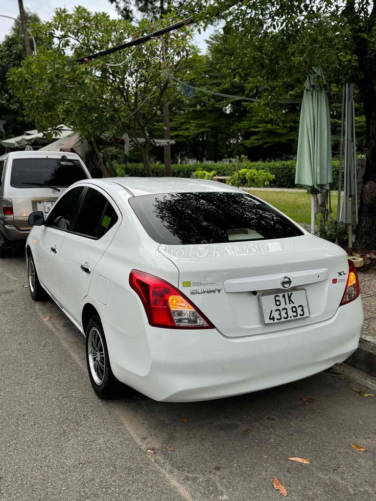 Nissan Sunny 2016 - ảnh 2