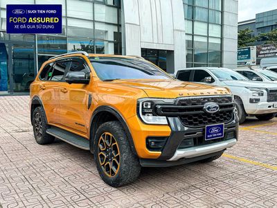 Ford Everest 2023 - ảnh 1