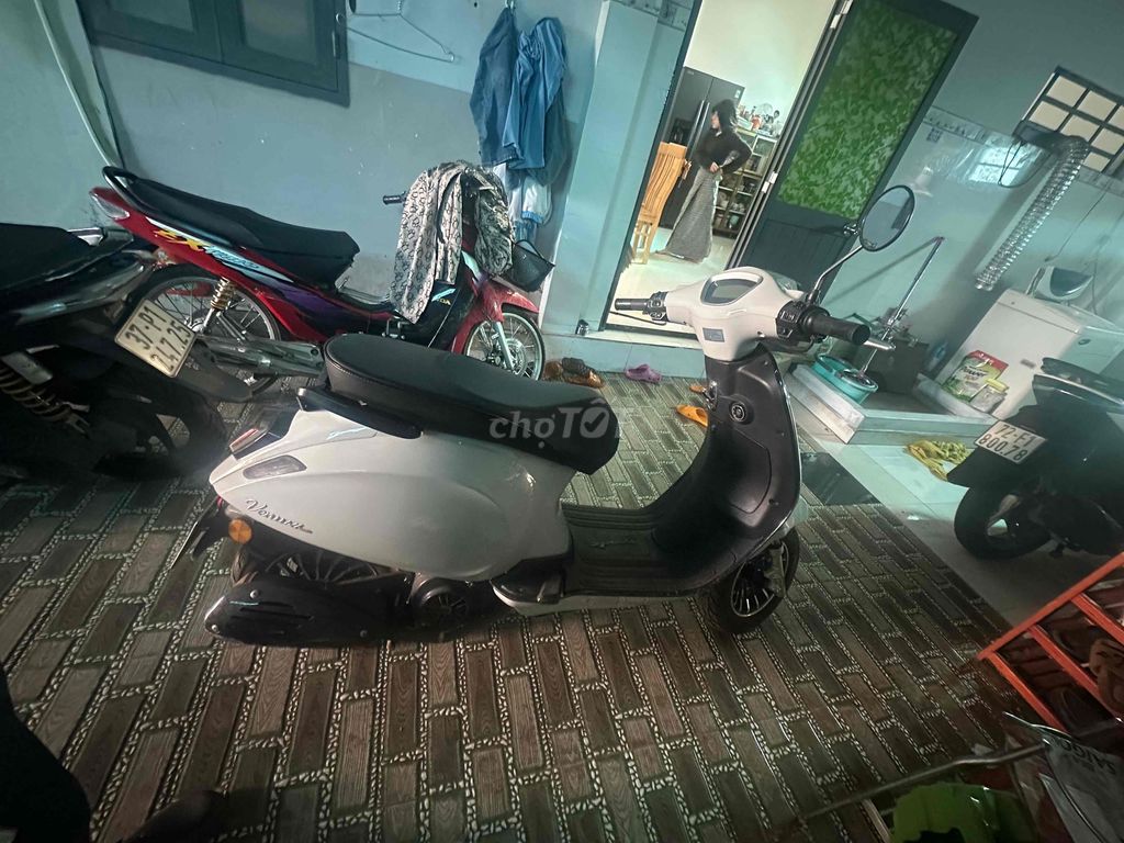 Vespa 2025 - ảnh 1