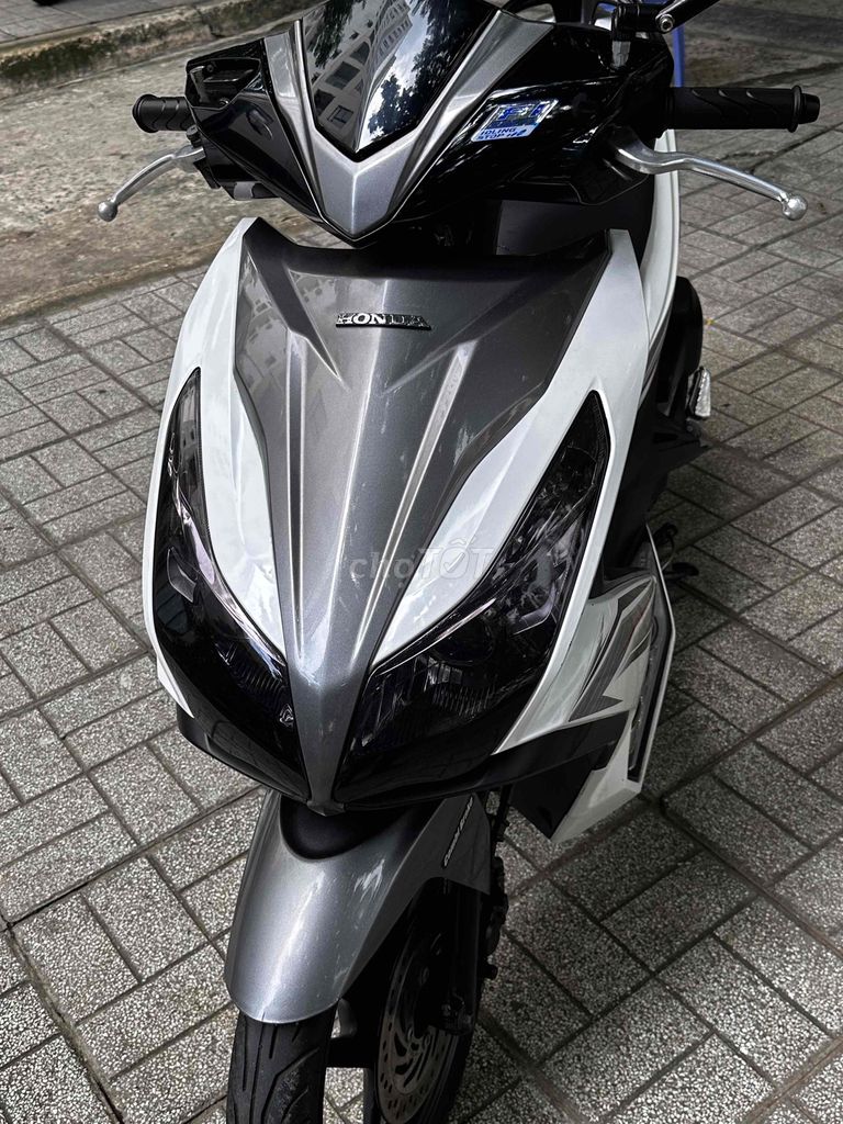 Air Blade 2015 - ảnh 3