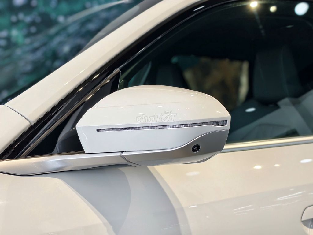BMW 2025 - ảnh 3