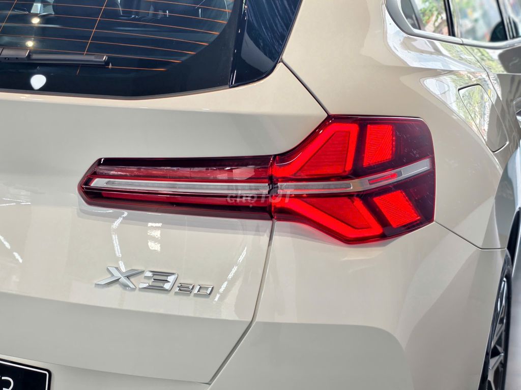 BMW 2025 - ảnh 5