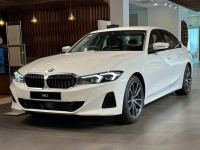 BMW 3 Series 320i Sport Line 2025 - ảnh 1