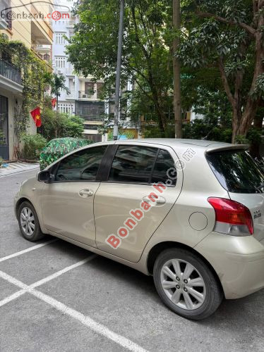 Toyota Yaris 1.3 AT 2009 - ảnh 2