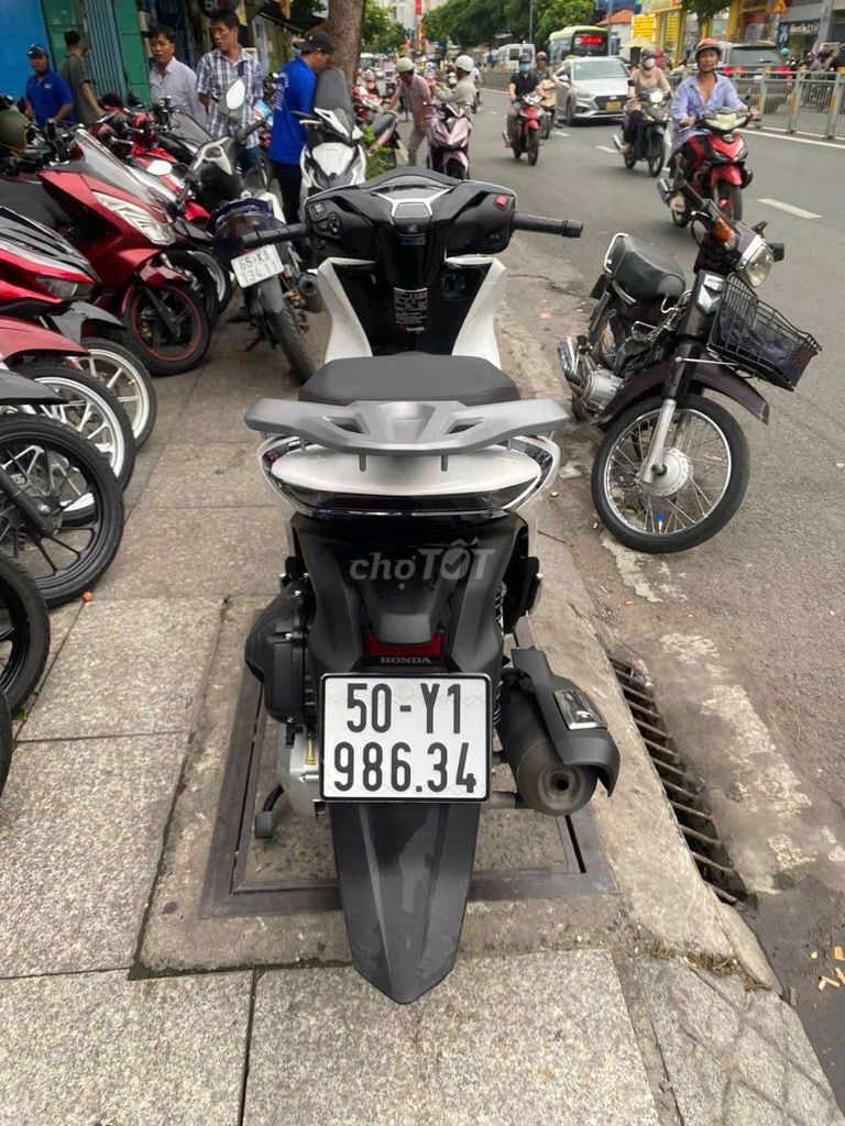 Honda SH 2023 - ảnh 4