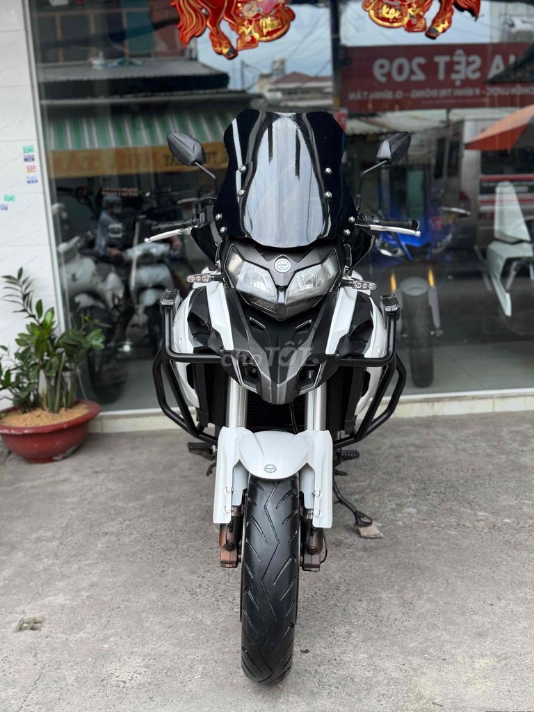 Benelli TRK 2017 - ảnh 4