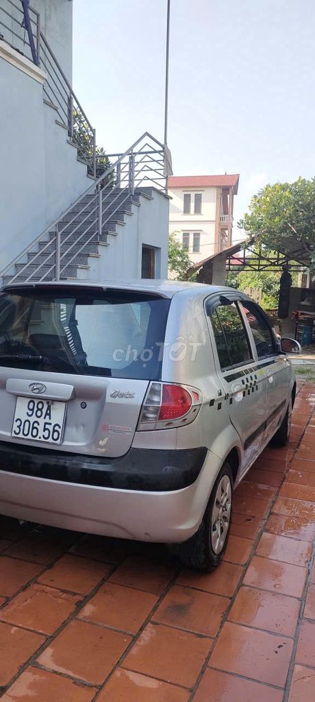 Hyundai Getz 2010 - ảnh 2
