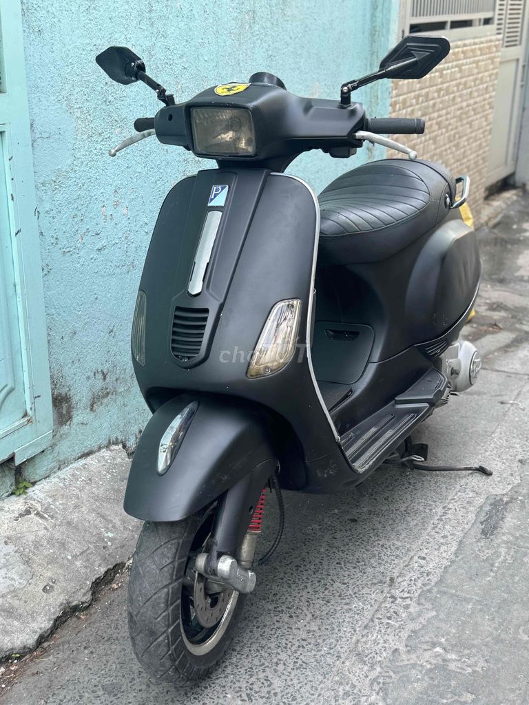 Piaggio Vespa 2010 - ảnh 1