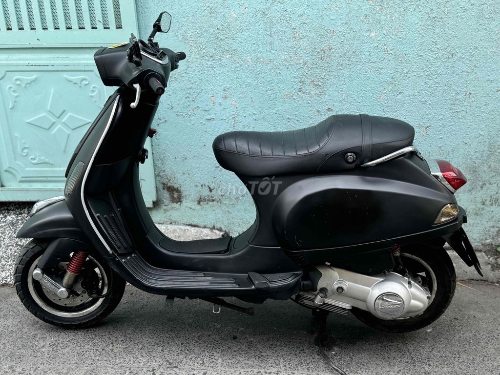 Piaggio Vespa 2010 - ảnh 4