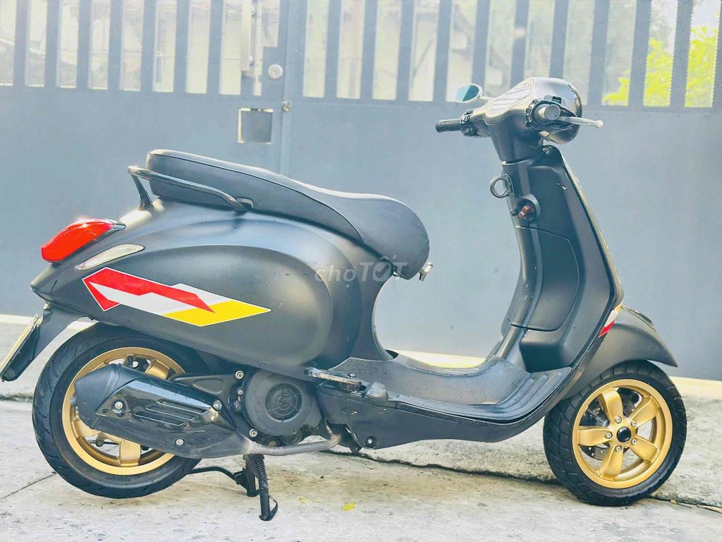 Piaggio Vespa 2015 - ảnh 2