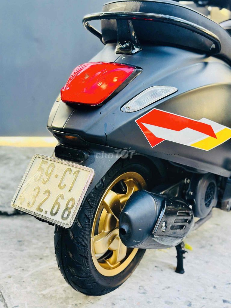 Piaggio Vespa 2015 - ảnh 3