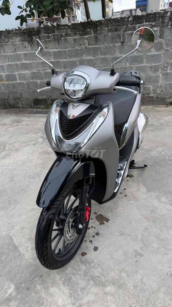 Honda SH Mode 2021 - ảnh 1