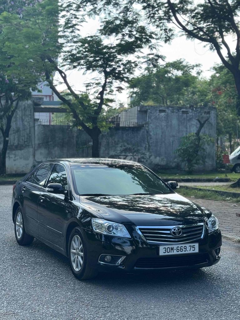 Toyota Camry 2.4G 2010 - ảnh 1