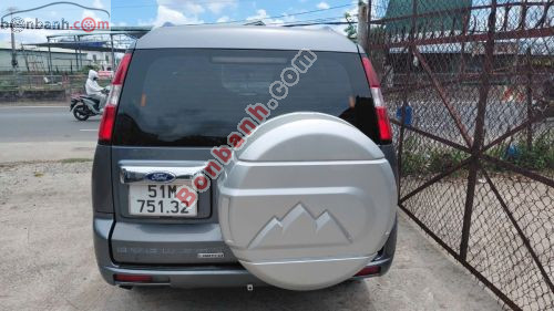 Ford Everest 2011 - ảnh 4