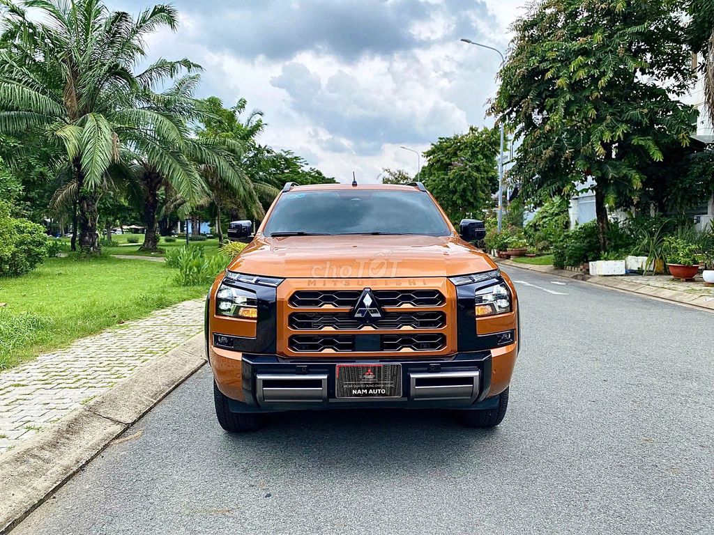 Mitsubishi Triton 2024 - ảnh 1