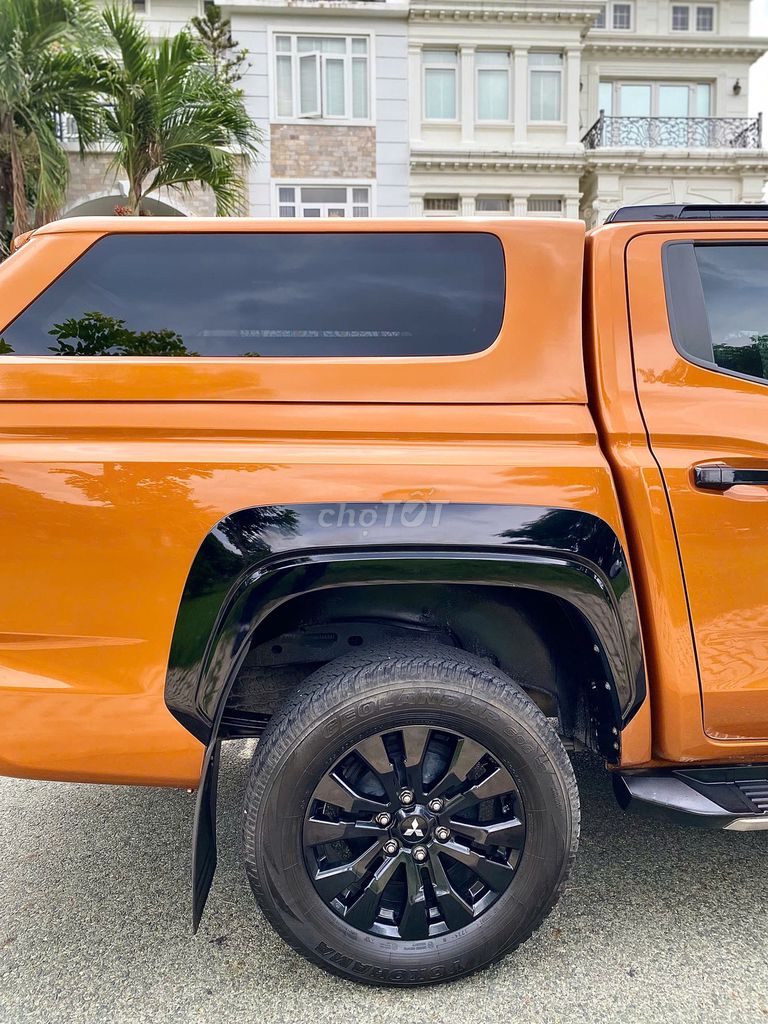 Mitsubishi Triton 2024 - ảnh 4