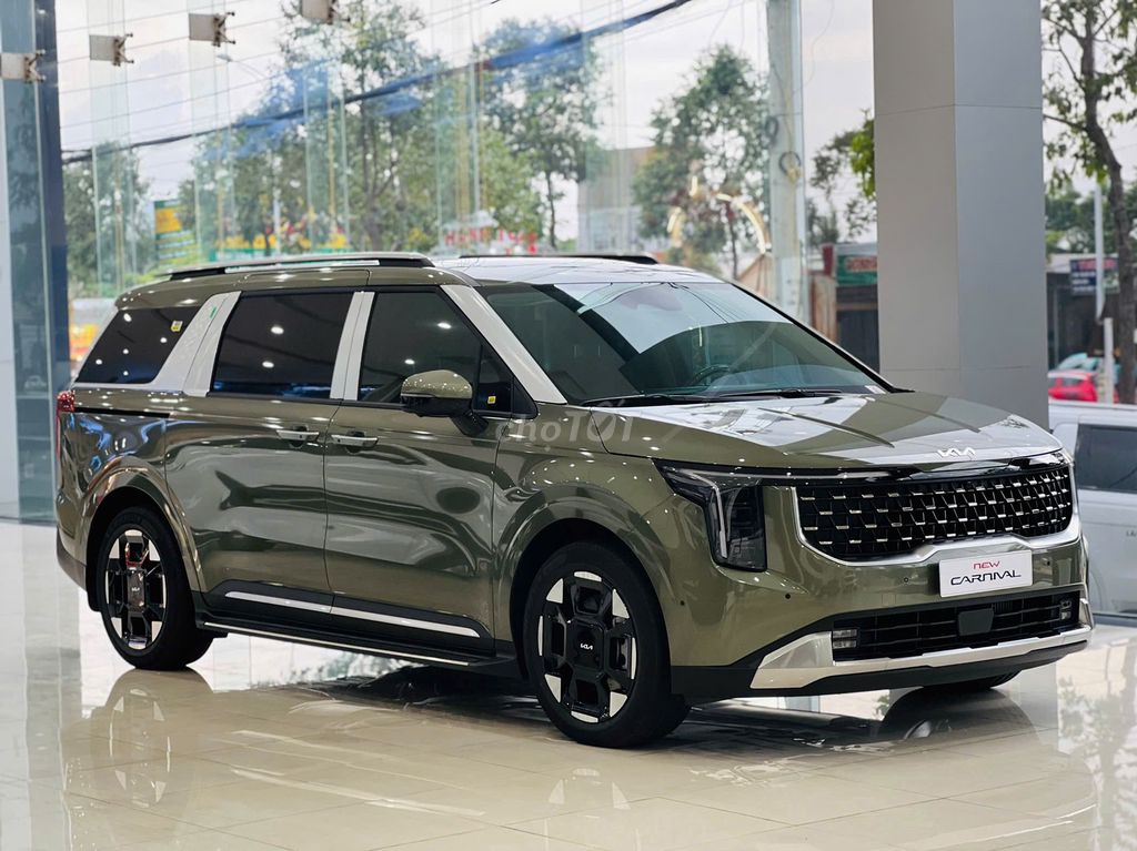 Kia Carnival - ảnh 2
